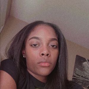 Meet your Posher, Sanai